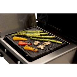 Plancha Réversible En Fonte Pour Réchaud Et IR Barbecue Broil King -Art du Grill 11250 plancha reversible fonte broil king rechaud lateral ir ambiance 2