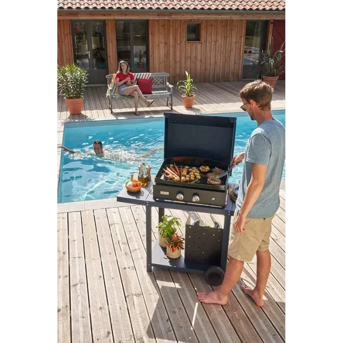 Plancha à Gaz Le Marquier Vintage Pure 260 + Chariot - Bleu Céleste 3 Plancha à Gaz Le Marquier Vintage Pure 260 + Chariot - Bleu Céleste – Image 3